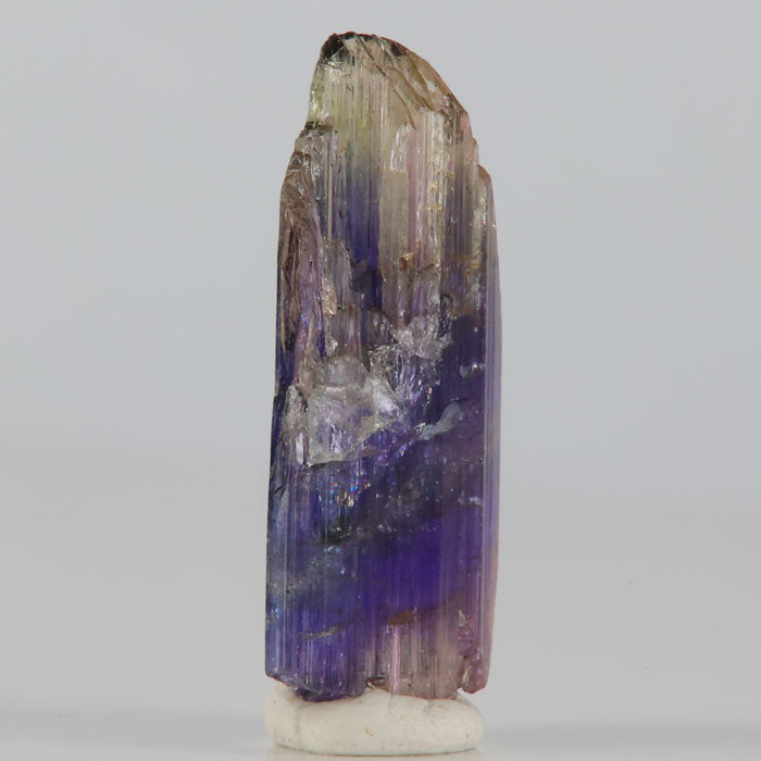 color zoned tanzanite from tanzania