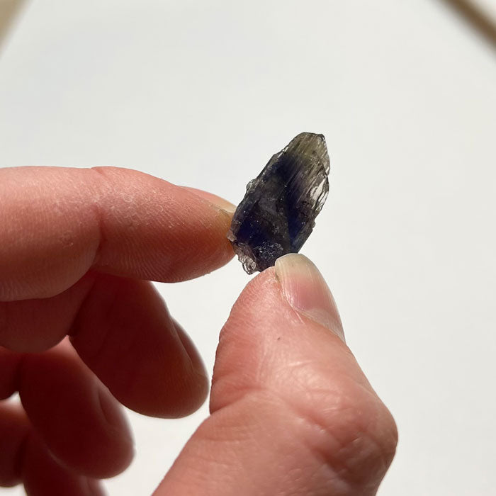 color zoned tanzanite from tanzania