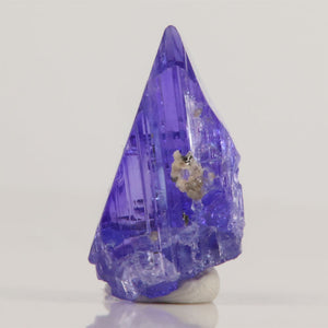 sharply terminated tanzanite crystal