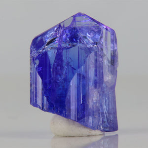 vivid violet blue tanzanite crystal