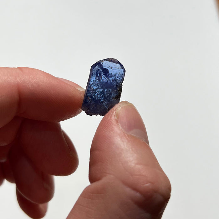 deep blue tanzanite crystal 