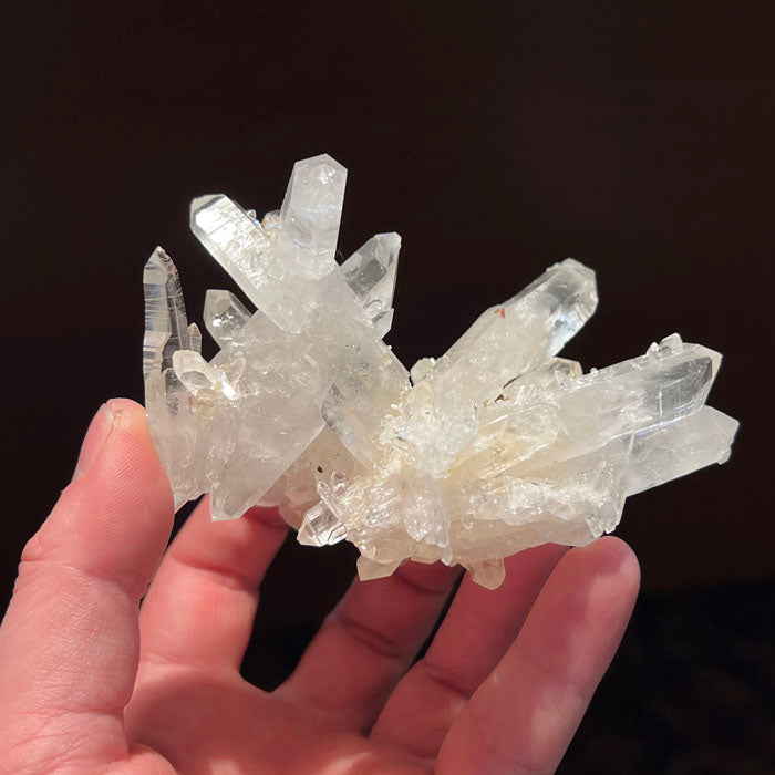 raw quartz specimen