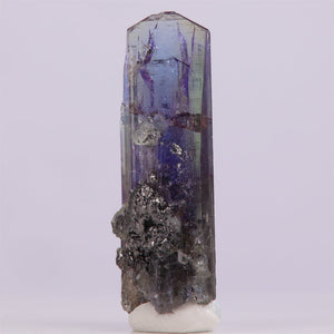 Green Blue Natural Tanzanite Crystal Graphite