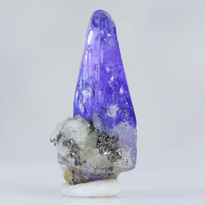 Tanzanite calcite graphite